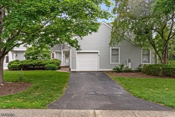 $699,000 | 24 Village Drive, Montville, NJ 07045