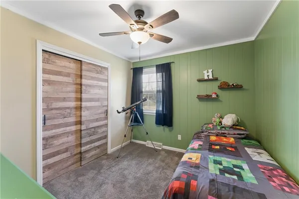 $289,000 | 506 West King Street, Spring Hill, KS 66083