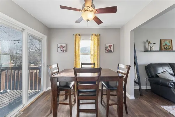 $289,000 | 506 West King Street, Spring Hill, KS 66083