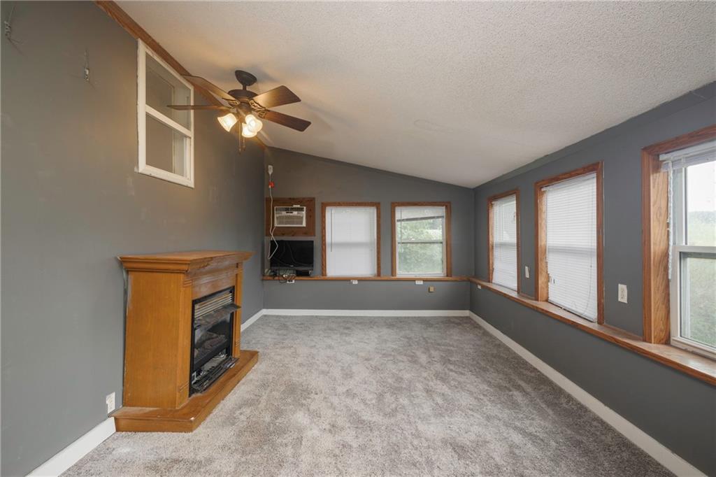 19739 185th Road Marshall, MO 65340 - Photo 22 of 49