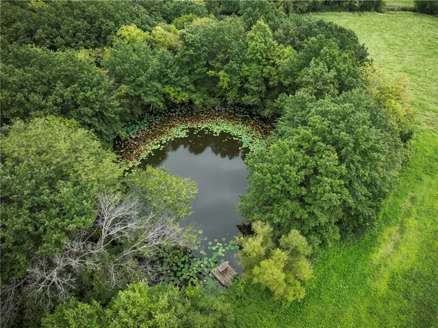 $322,000 | 19739 185th Road, Marshall, MO 65340