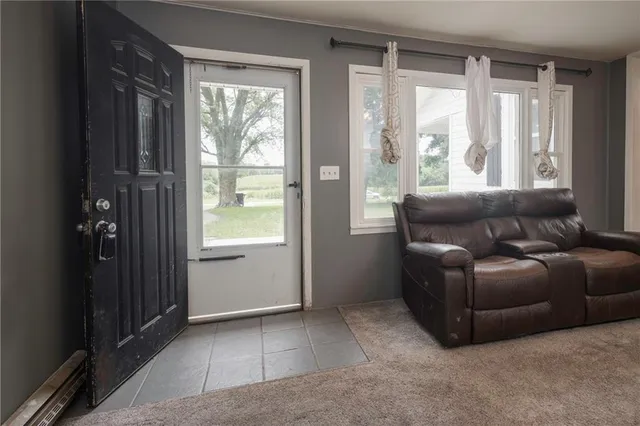 $322,000 | 19739 185th Road, Marshall, MO 65340