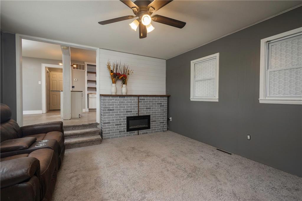 19739 185th Road Marshall, MO 65340 - Photo 10 of 49