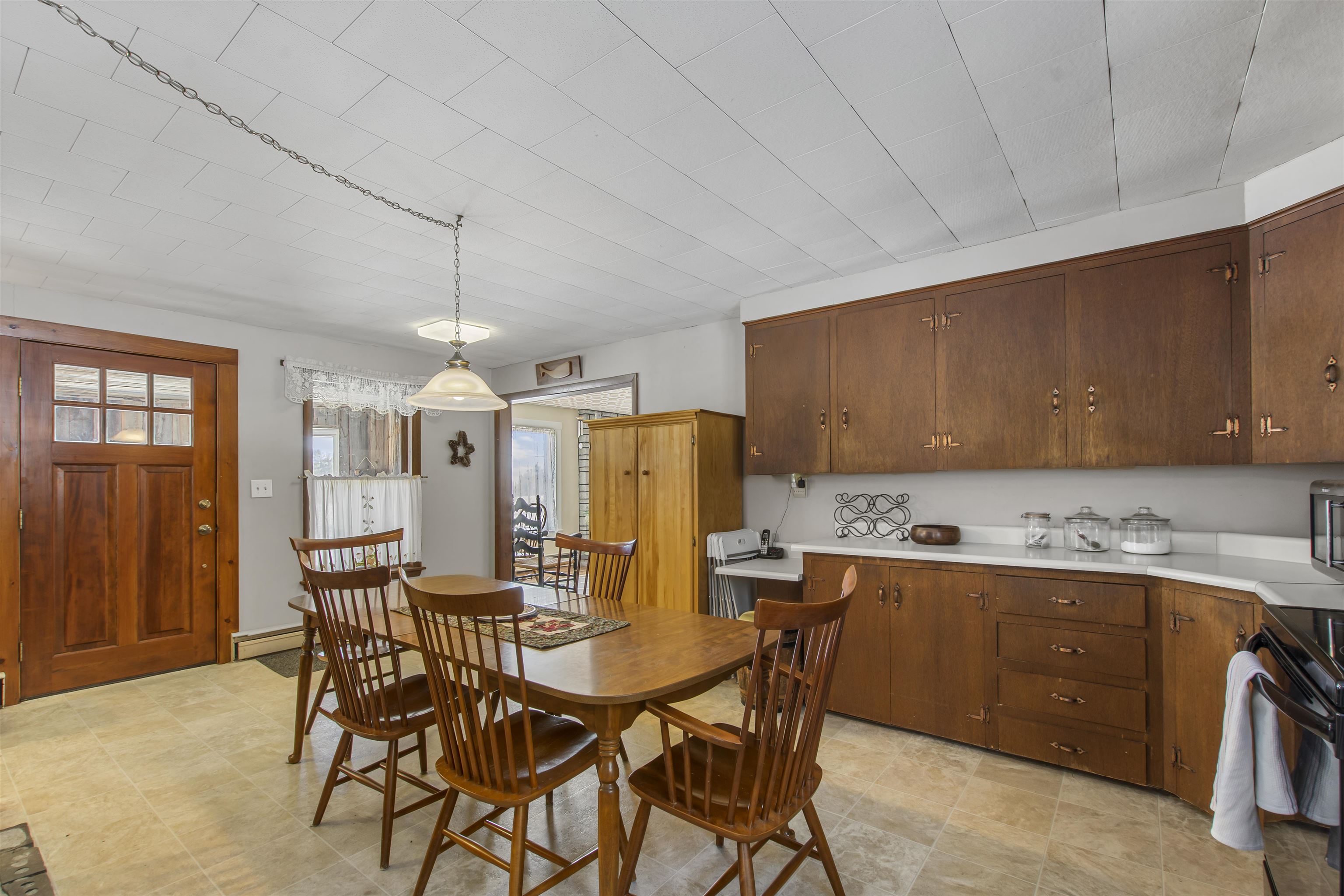 4099 Highway 102 Canaan, VT 05903 - Photo 15 of 40