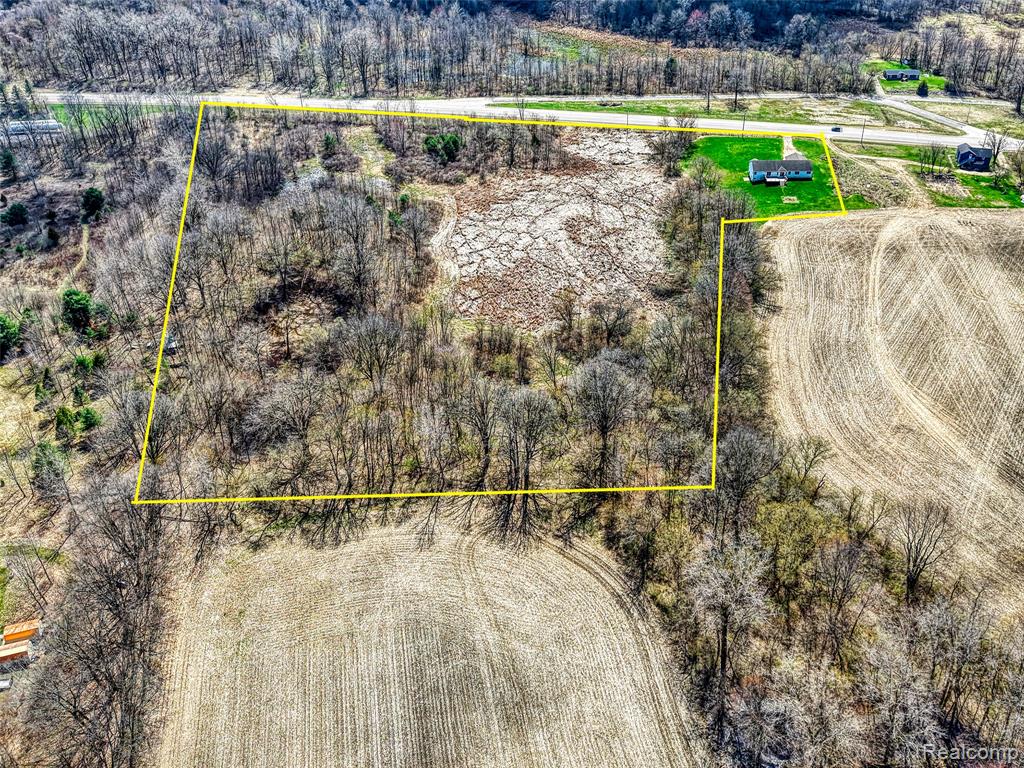 10488 West Grand River Road Fowlerville, MI 48836 - Photo 33 of 34