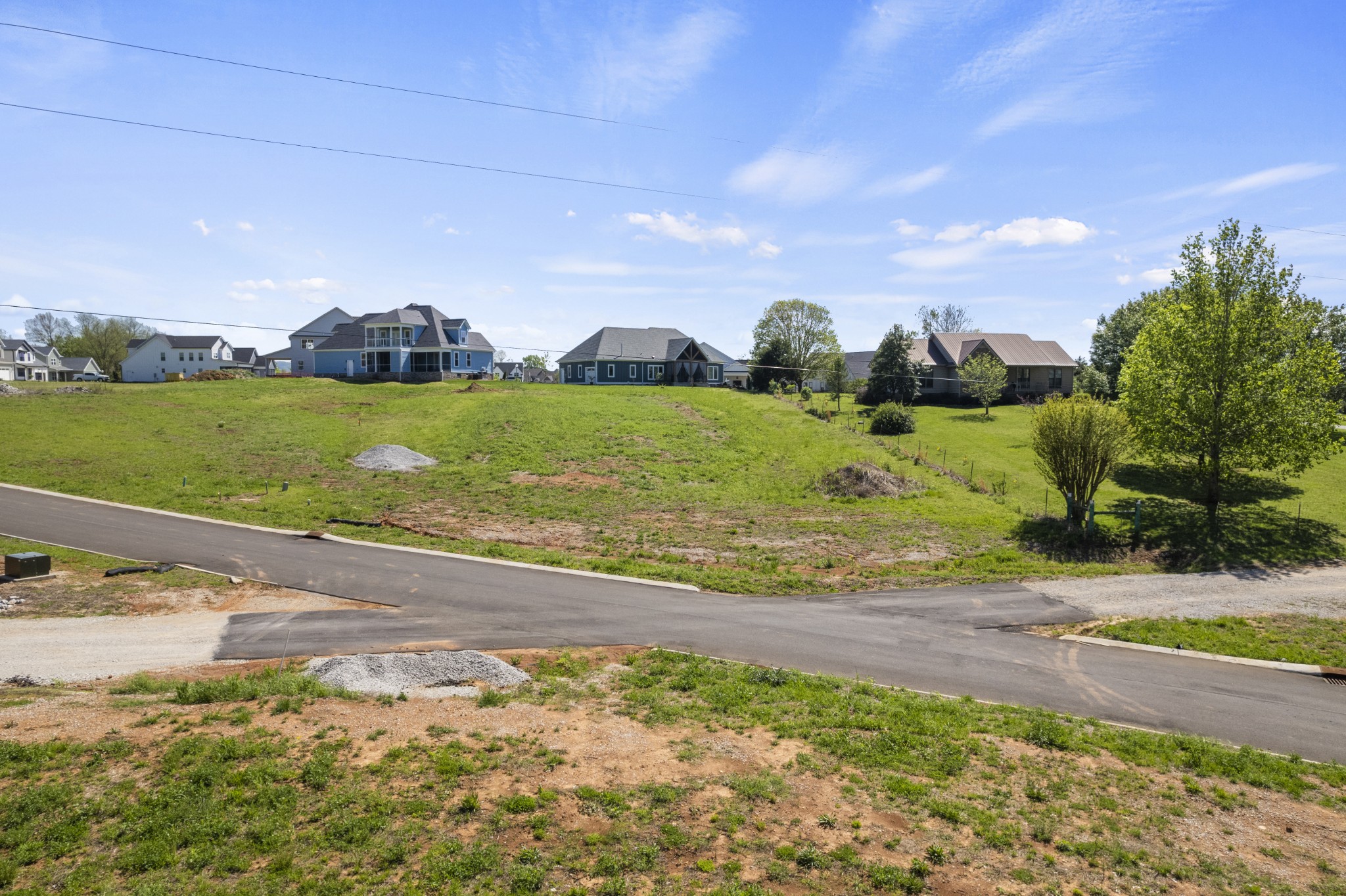 0 RIVER WATCH Way Winchester, TN 37398 - Photo 23 of 28 a view of a lake with houses in the background