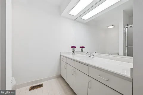 $599,500 | 1606 Chanticleer, Cherry Hill, NJ 08003
