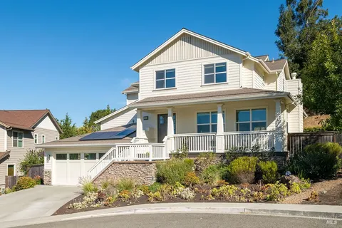 $1,849,000 | 11 Zandra Place, Novato, CA 94945