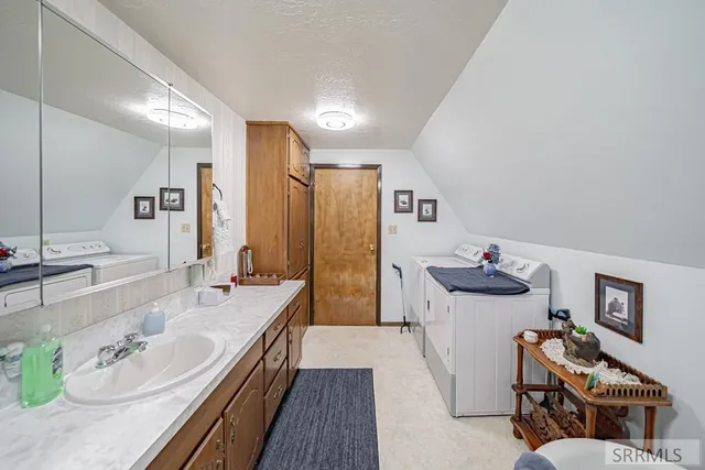 $679,000 | 454 West 350 North, Blackfoot, ID 83221