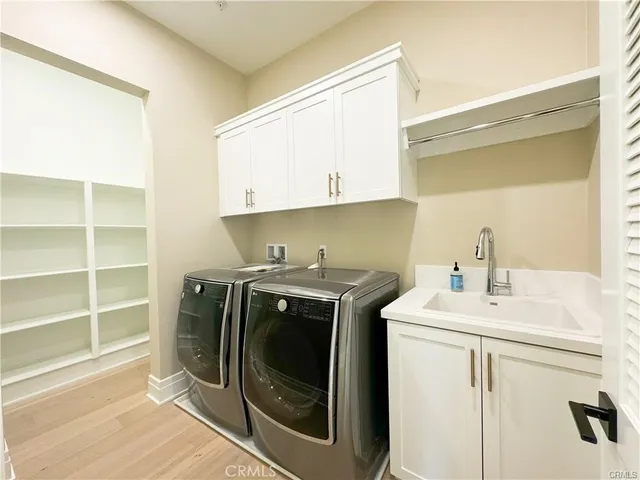 $9,000 | 105 Green Ridge, Irvine, CA 92602