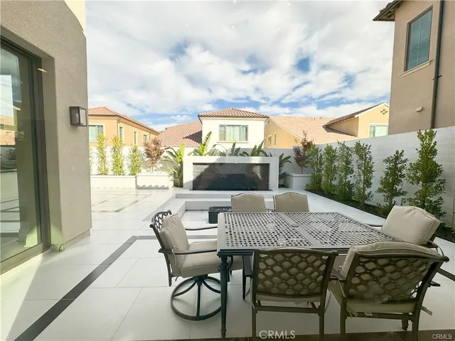 $9,000 | 105 Green Ridge, Irvine, CA 92602
