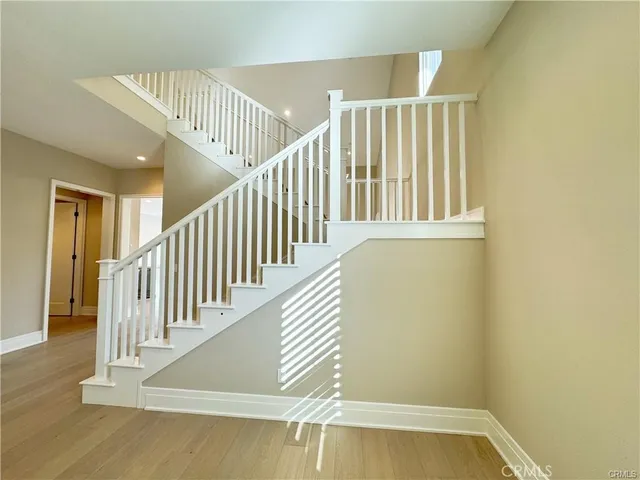 $9,000 | 105 Green Ridge, Irvine, CA 92602