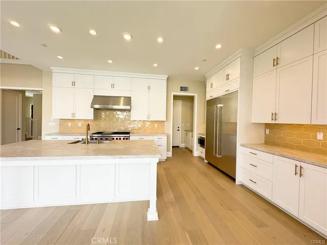 $9,000 | 105 Green Ridge, Irvine, CA 92602