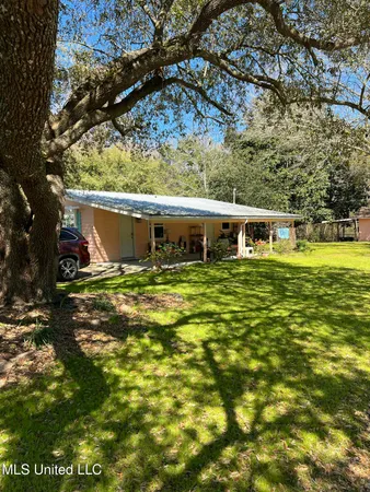 $2,000 | 2 Fleetwood Place, Ocean Springs, MS 39564