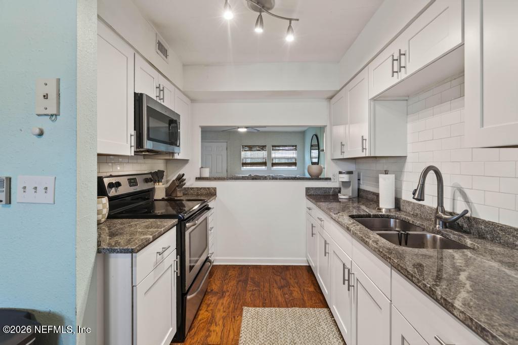750 Cavalla Road Atlantic Beach, FL 32233 - Photo 20 of 38 750 Cavilla Rd-32