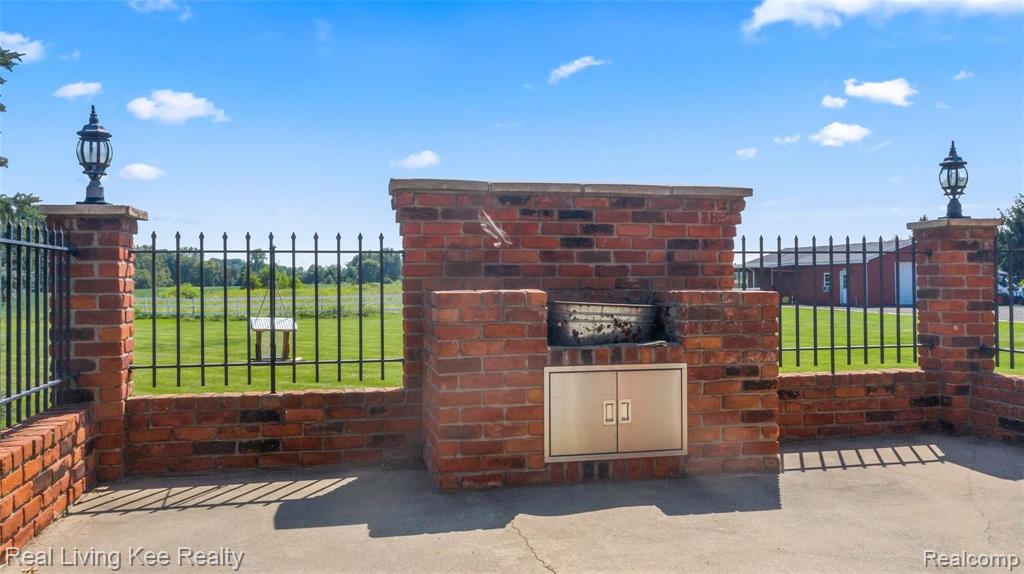 14265 Gilbert Road Allenton, MI 48002 - Photo 49 of 62