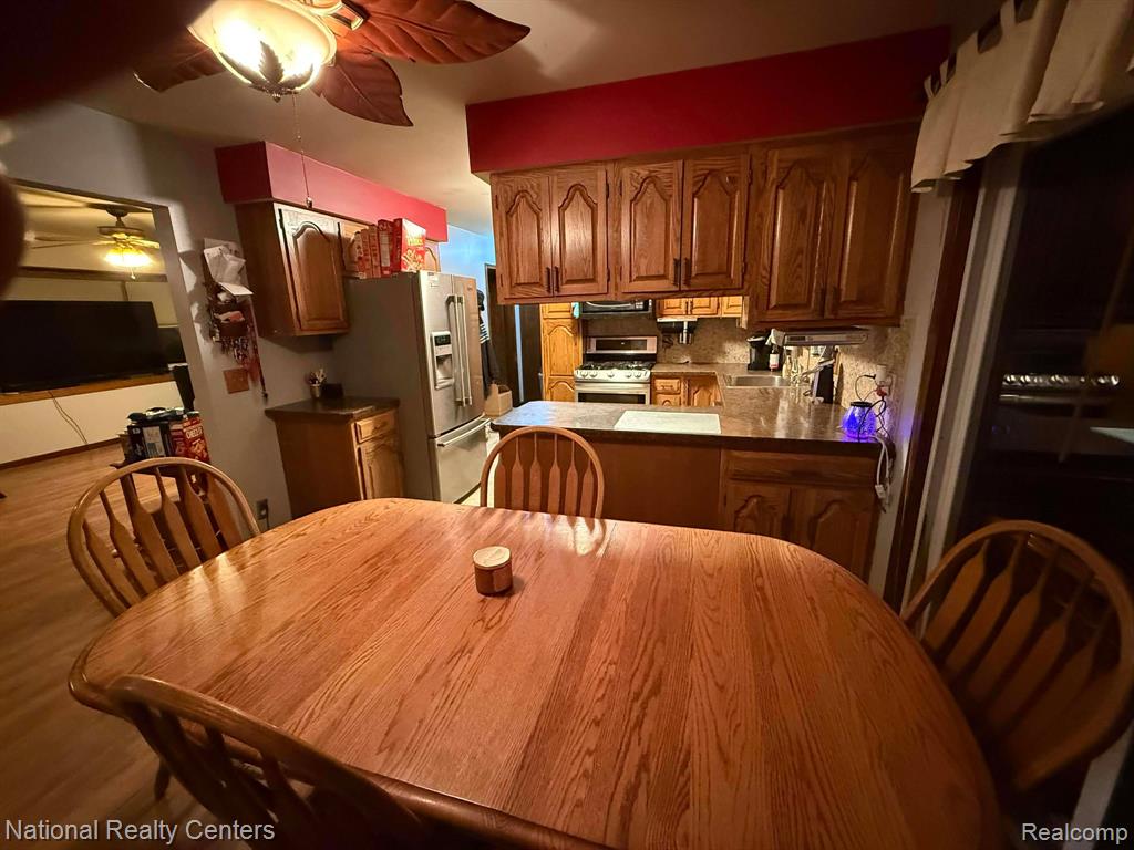 27125 Delos Road New Boston, MI 48164 - Photo 30 of 45 Gallery Image 30