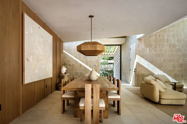 $8,495,000 | 1600 Rising Glen Road, Los Angeles, CA 90069