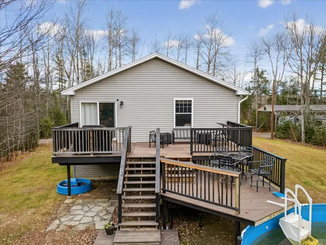 $399,000 | 2926 Hudson Road, Hudson, ME 04449