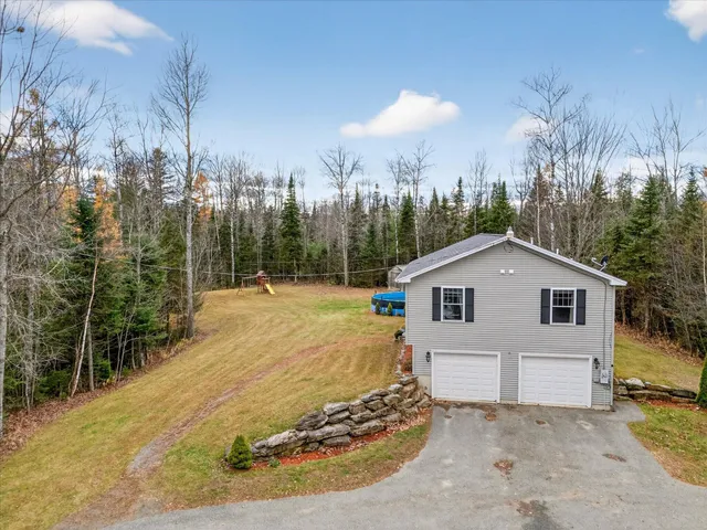 $399,000 | 2926 Hudson Road, Hudson, ME 04449