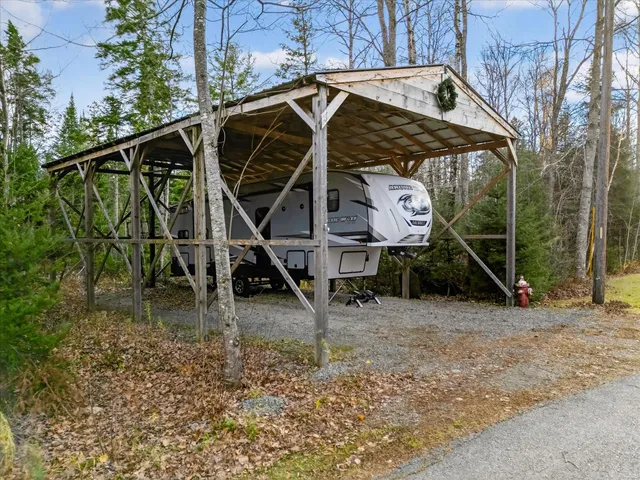 $399,000 | 2926 Hudson Road, Hudson, ME 04449