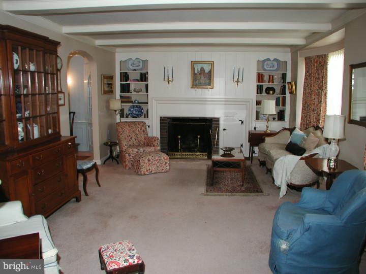 30 Warwick Road Haddonfield, NJ 08033 - Photo 2 of 19 Gallery Image 2