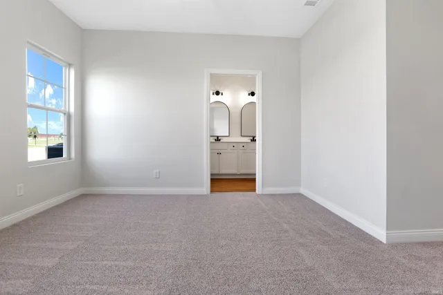 $270,000 | 1610 Theo Drive, Unit 2, Evansville, IN 47711