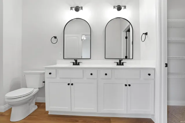 $270,000 | 1610 Theo Drive, Unit 2, Evansville, IN 47711