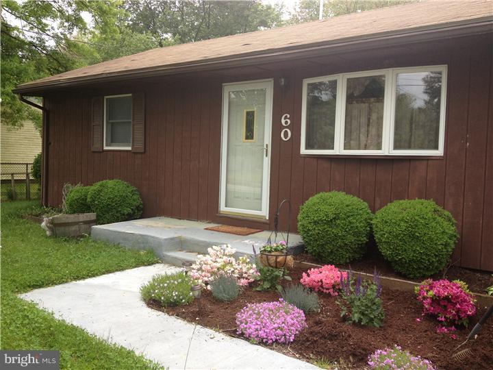 60 Stagecoach Road Southampton, NJ 08088 - Photo 1 of 12 Front Yard