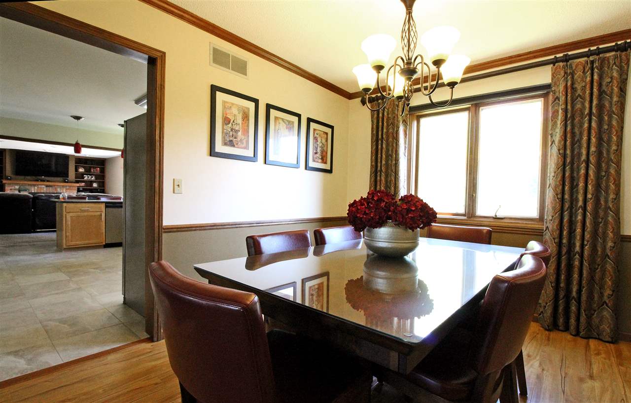 8314 Rail Fence Road Fort Wayne, IN 46835 - Photo 12 of 22