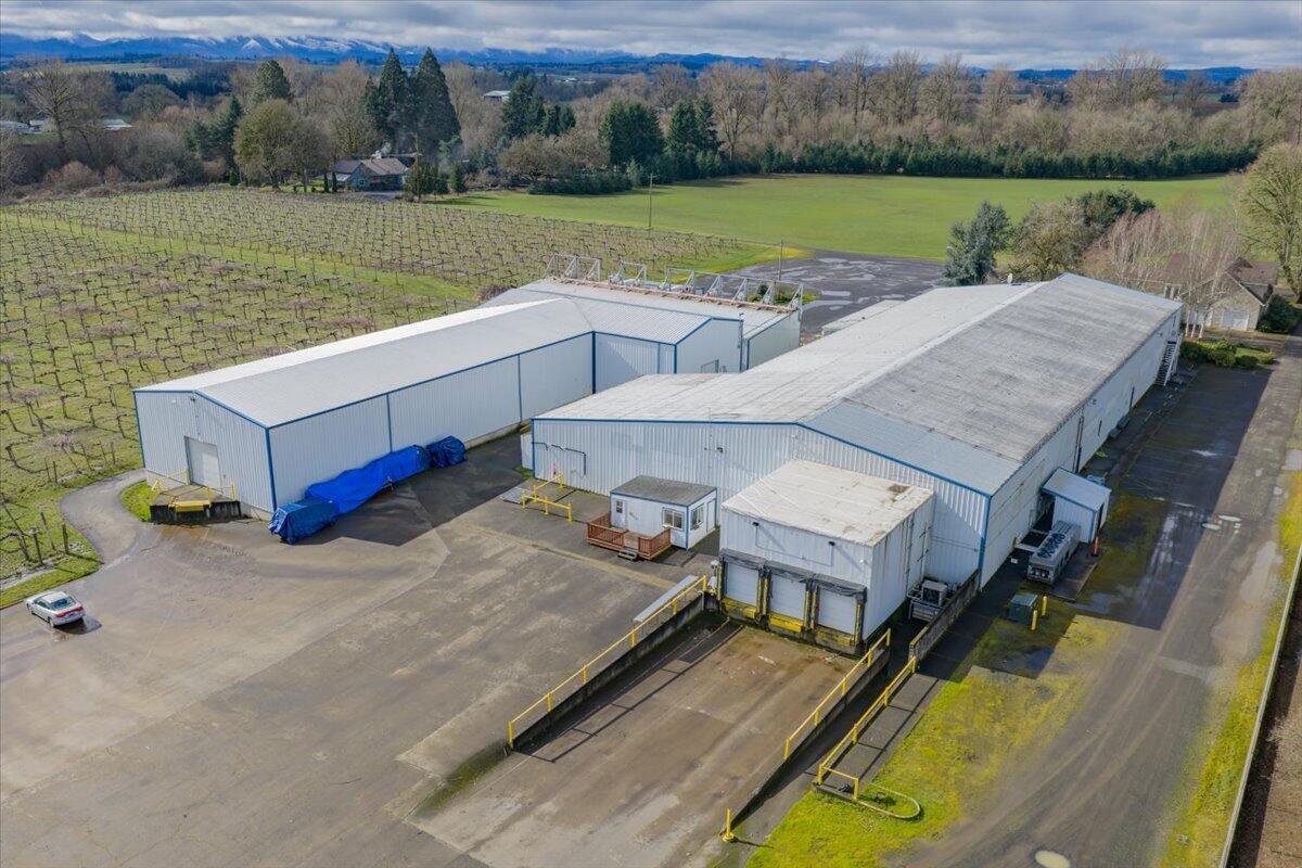 23301 McKibben Road Sheridan, OR 97378 - Photo 8 of 48 9