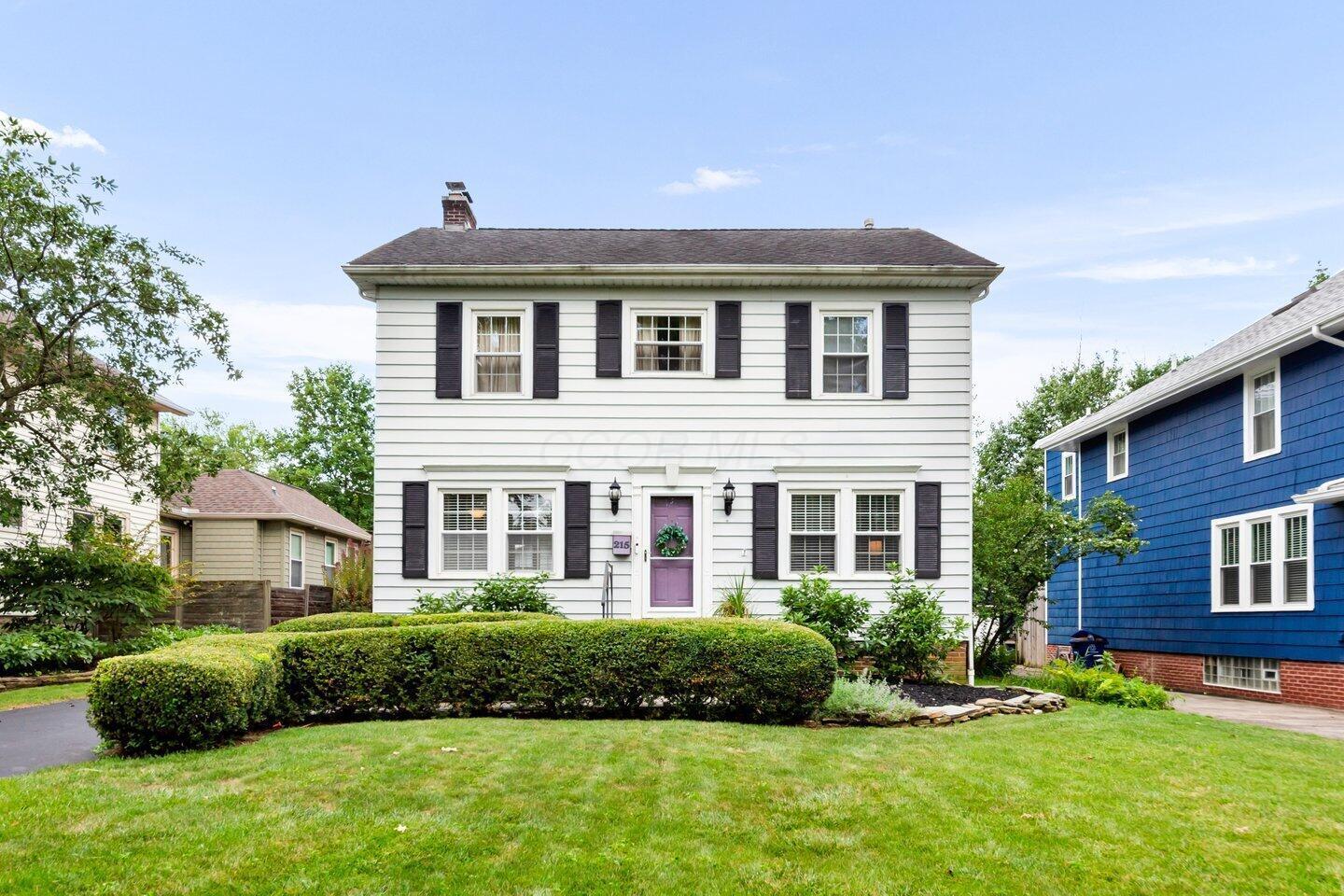 215 Piedmont Road Columbus, OH 43214 - Photo 3 of 66 001-215PiedmontRoad-Columbus-OH-43214-SM
