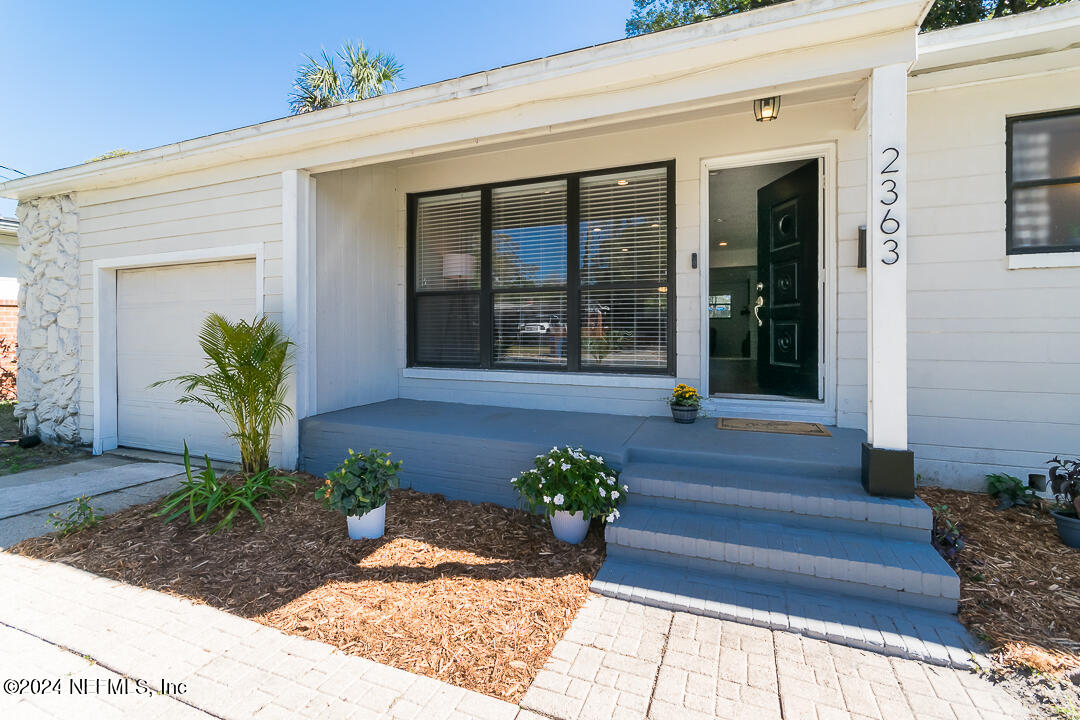 2363 Caladium Road Jacksonville, FL 32211 - Photo 1 of 20 Front Close Up