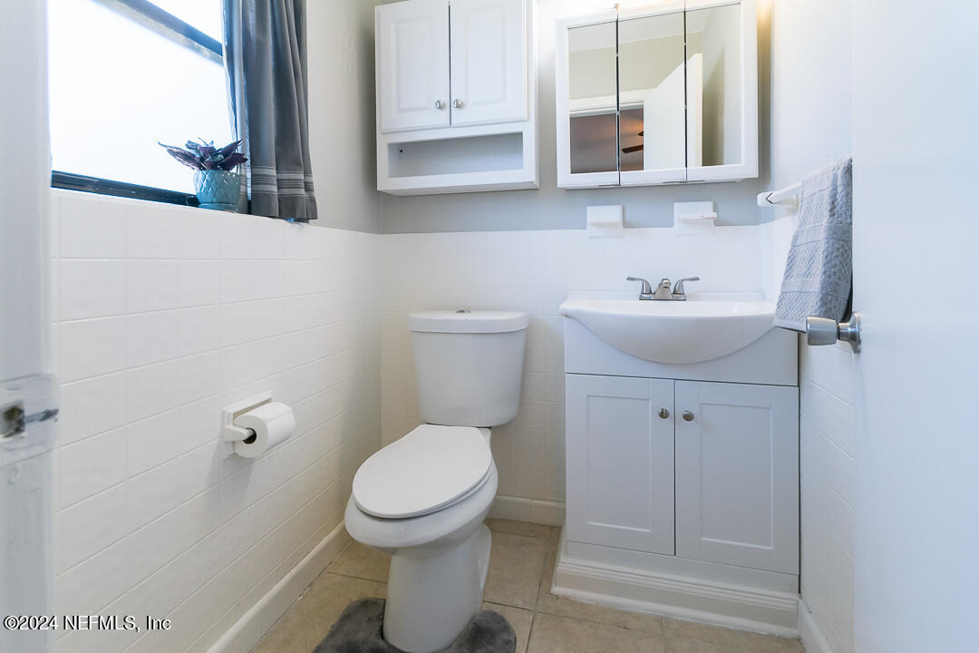 2363 Caladium Road Jacksonville, FL 32211 - Photo 14 of 20 Owners Suite Bath