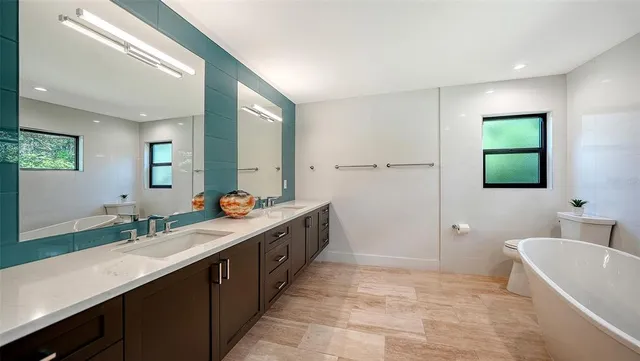 $1,550,000 | 4612 Pine Harrier Drive, Sarasota, FL 34231