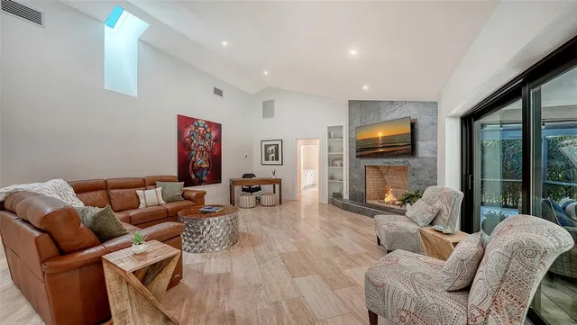 $1,550,000 | 4612 Pine Harrier Drive, Sarasota, FL 34231