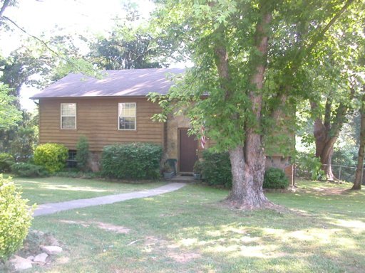 2306 Roundtree Road Knoxville, TN 37923 - Photo 1 of 1 Primary Photo