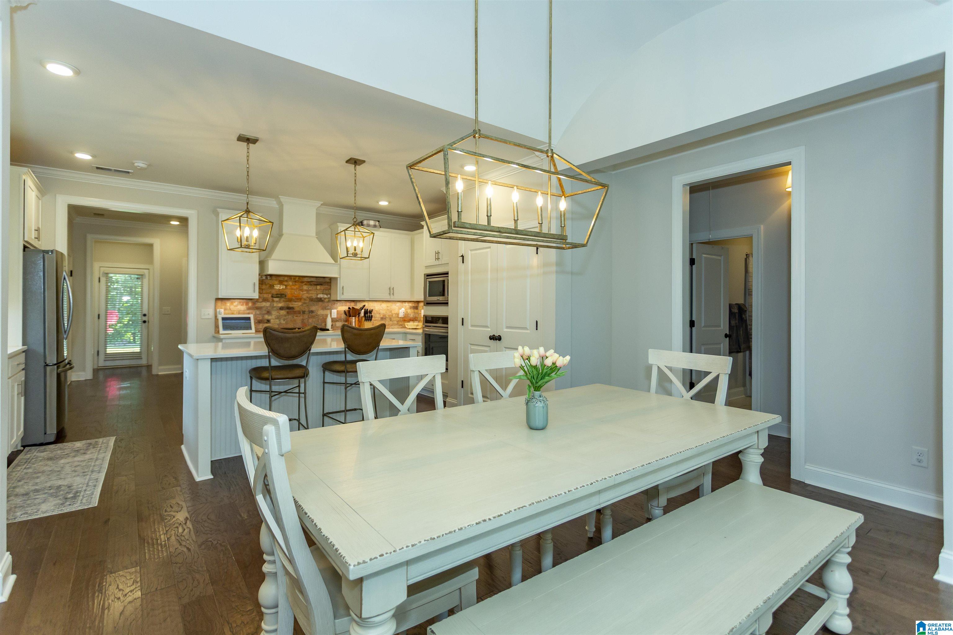 2692 Altadena Ridge Circle Birmingham, AL 35243 - Photo 10 of 60