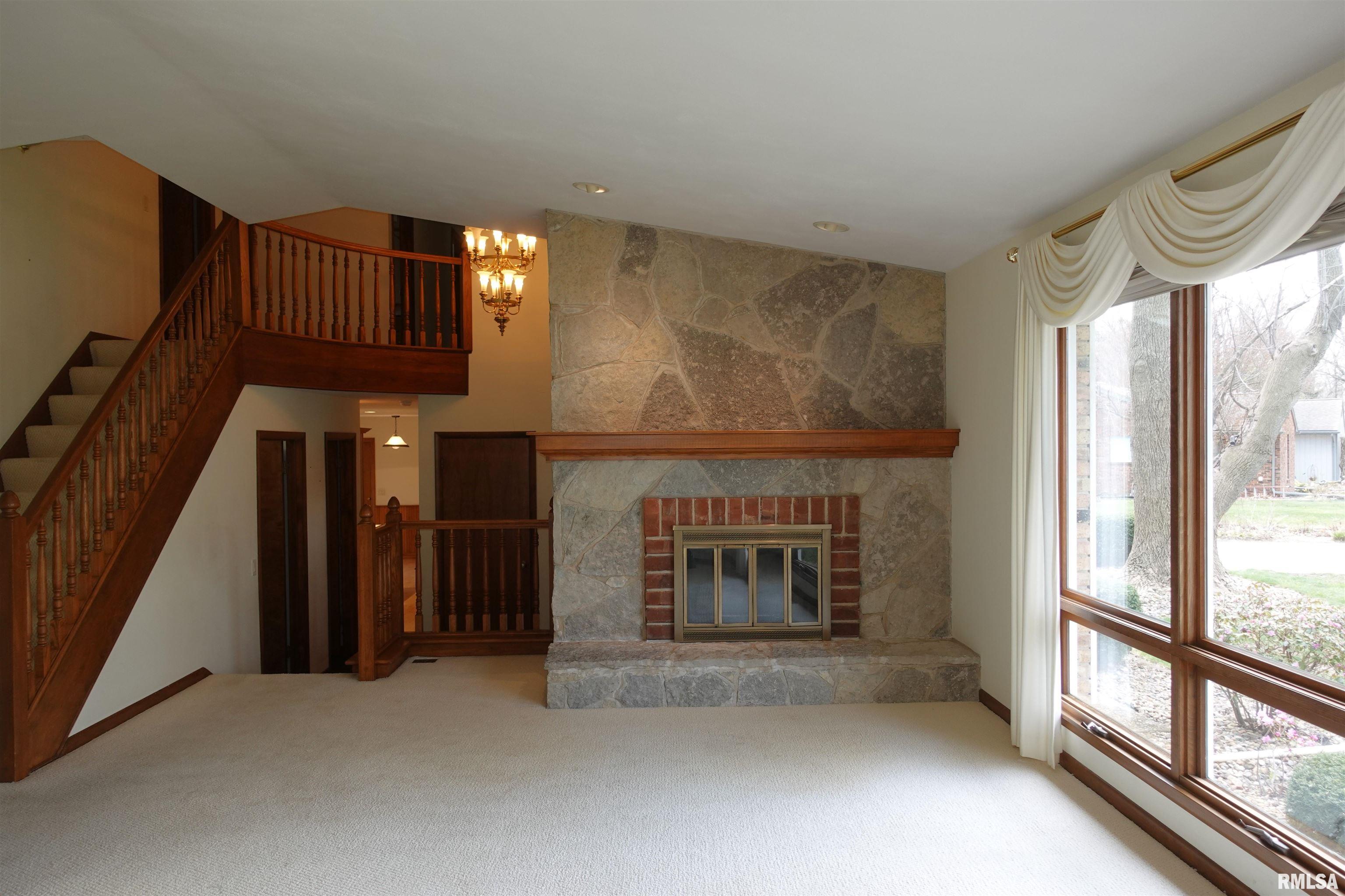 50 Hackberry Road Galesburg, IL 61401 - Photo 12 of 53