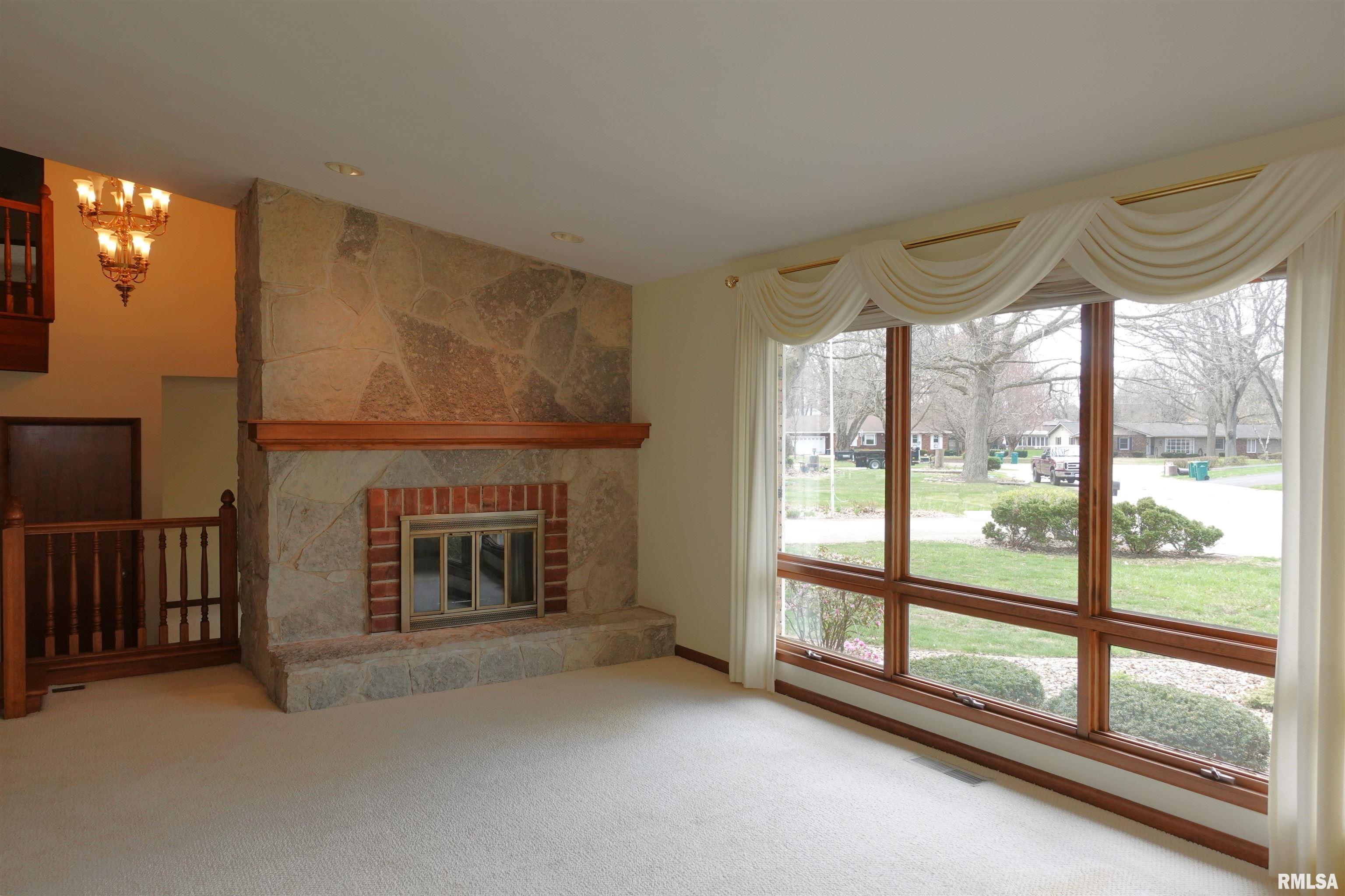 50 Hackberry Road Galesburg, IL 61401 - Photo 13 of 53