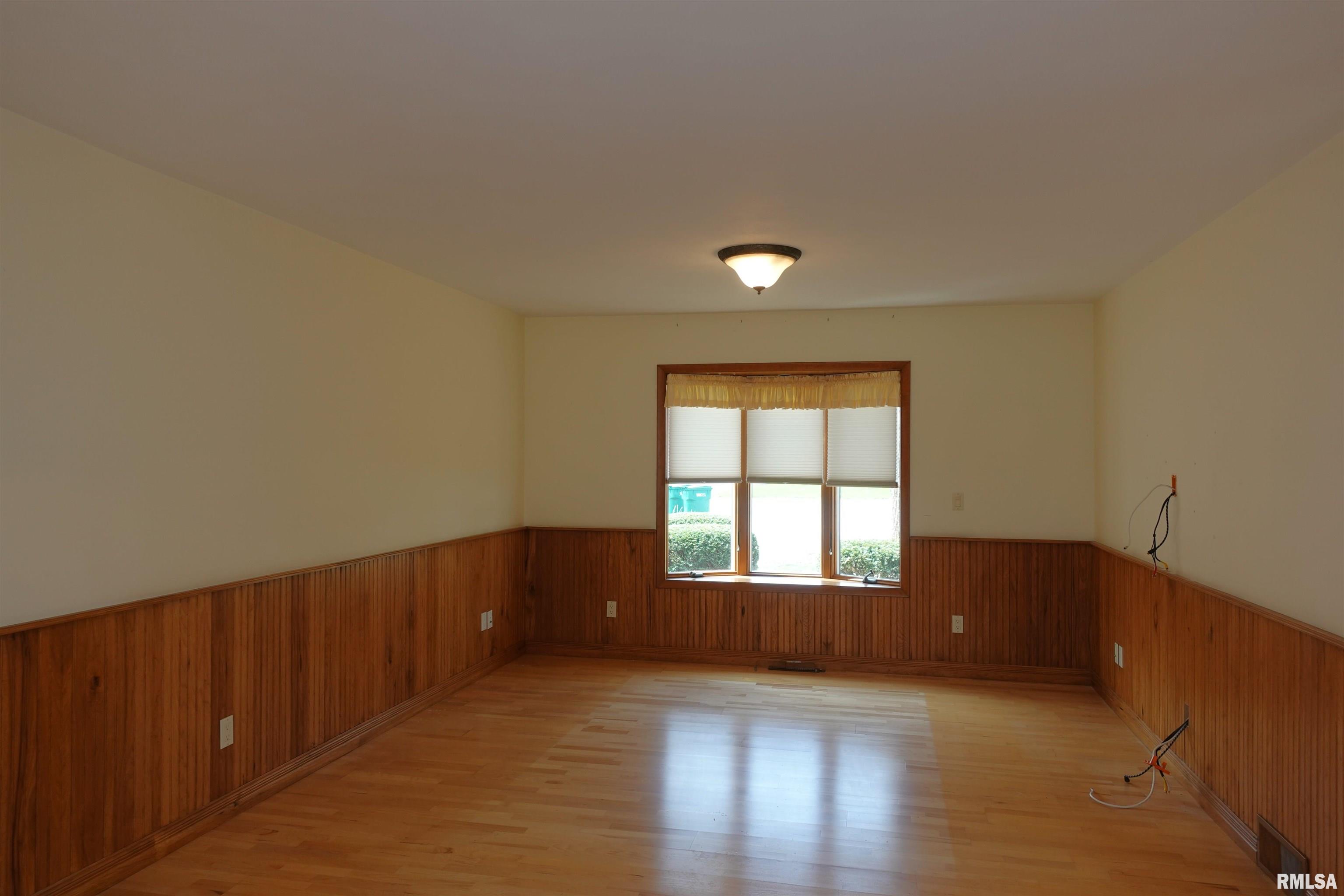 50 Hackberry Road Galesburg, IL 61401 - Photo 24 of 53