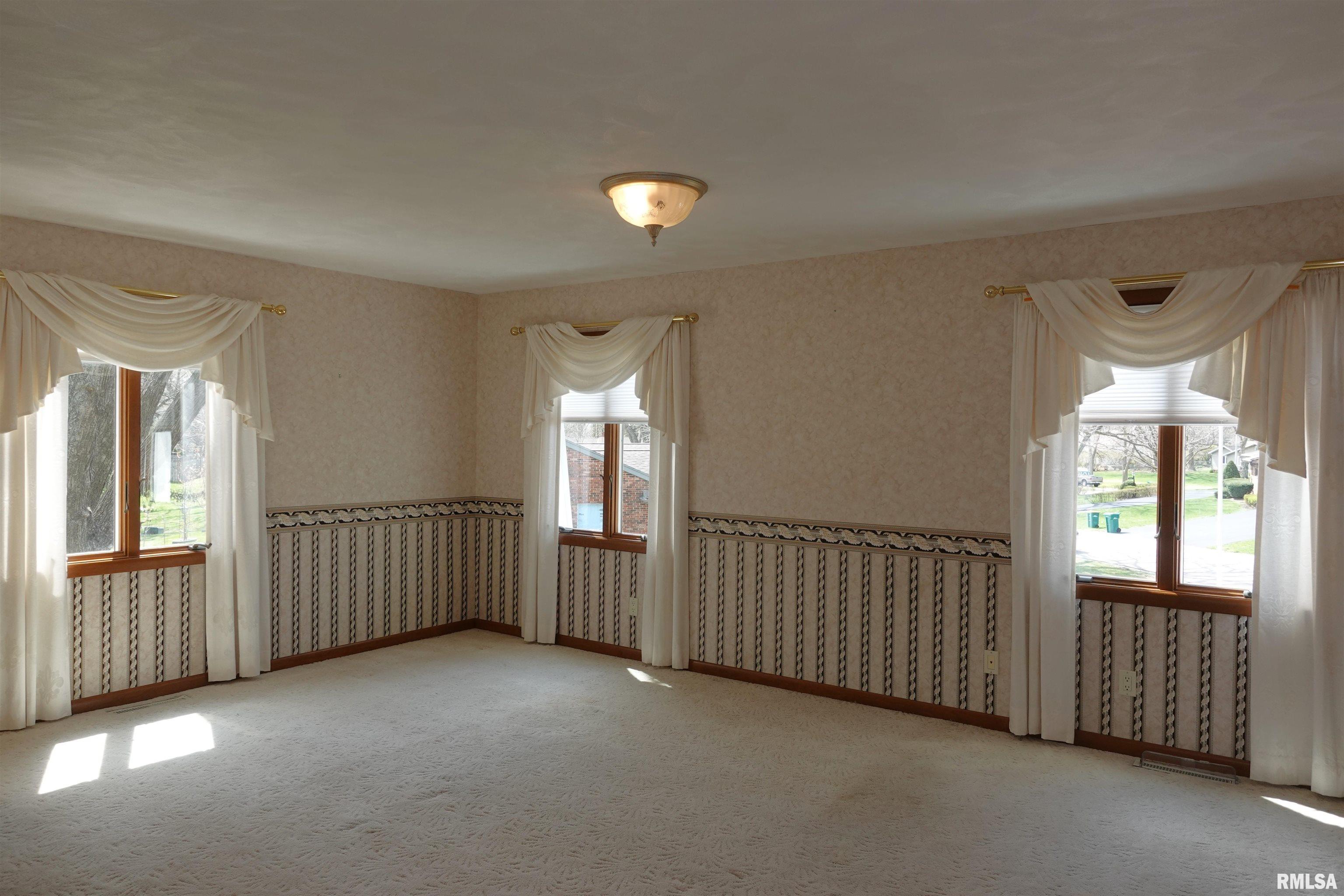 50 Hackberry Road Galesburg, IL 61401 - Photo 35 of 53