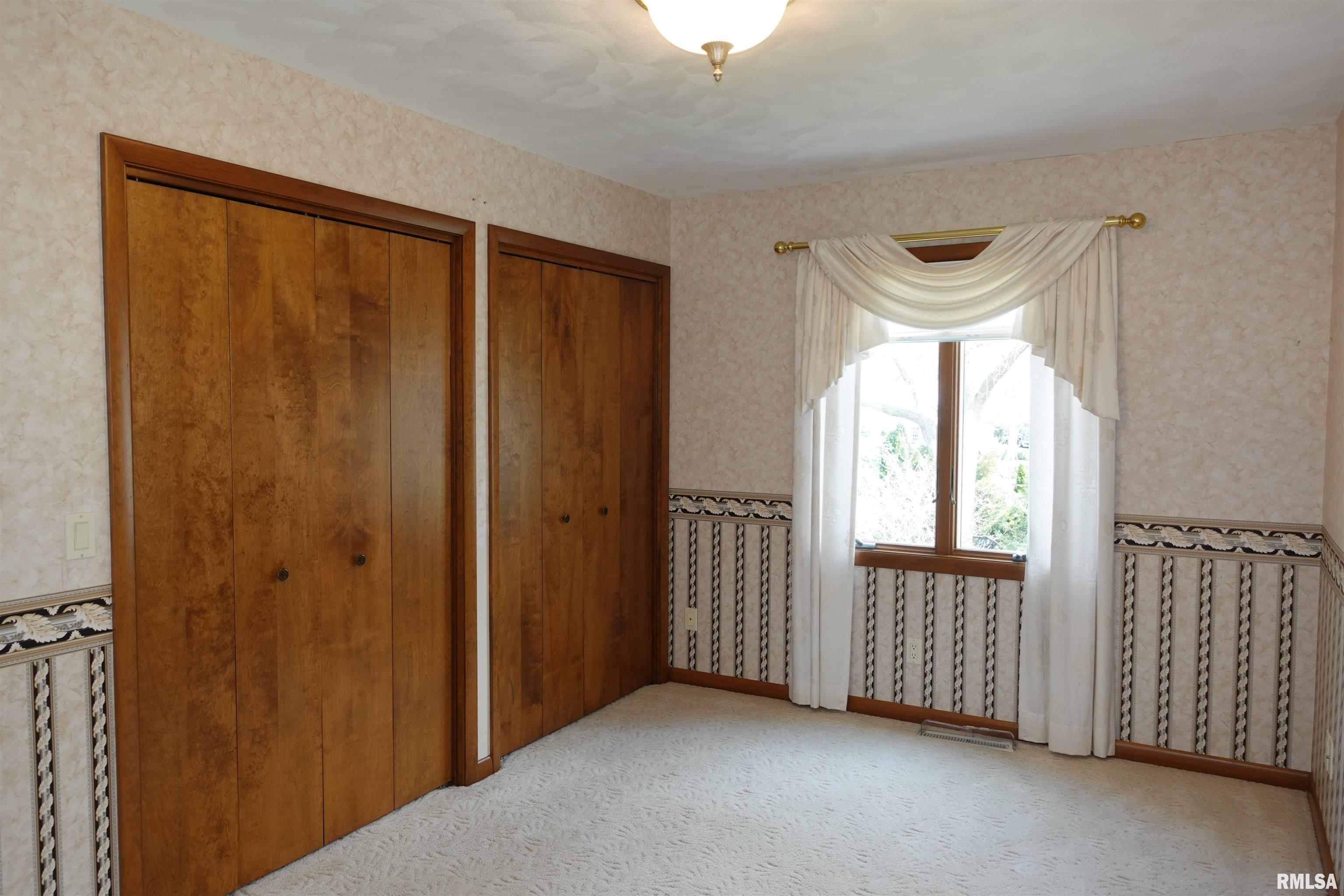 50 Hackberry Road Galesburg, IL 61401 - Photo 38 of 53