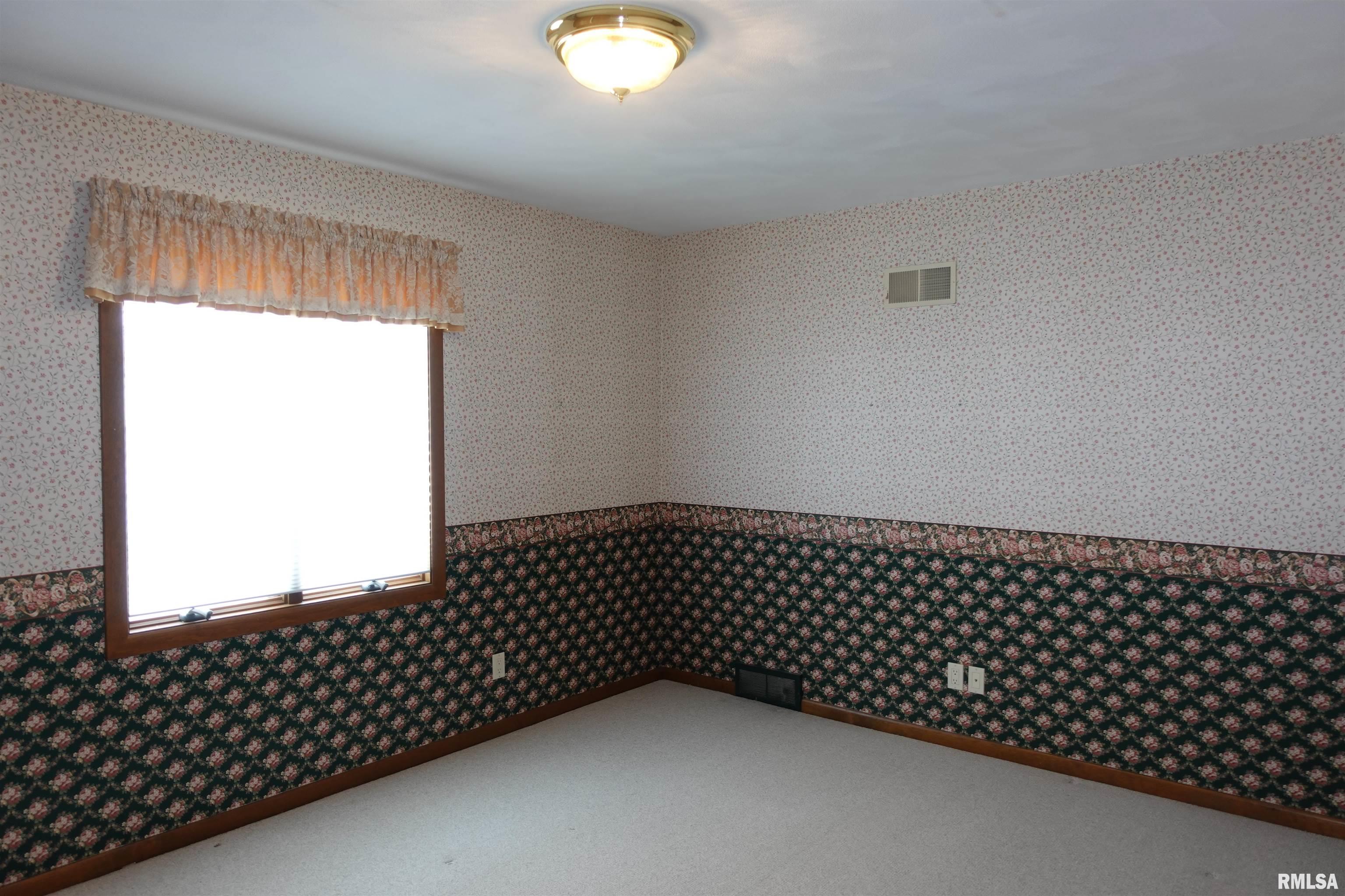 50 Hackberry Road Galesburg, IL 61401 - Photo 43 of 53