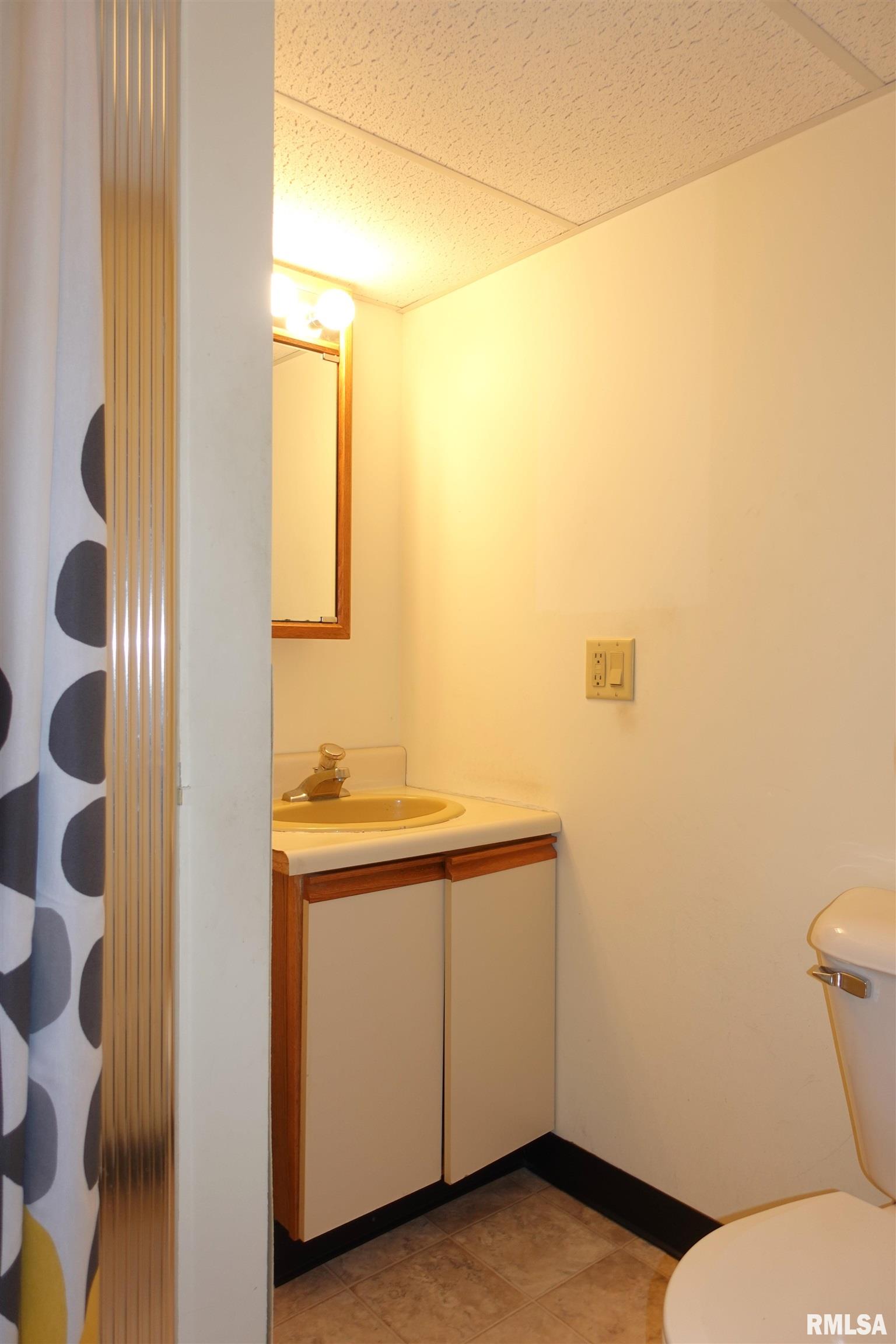 50 Hackberry Road Galesburg, IL 61401 - Photo 52 of 53