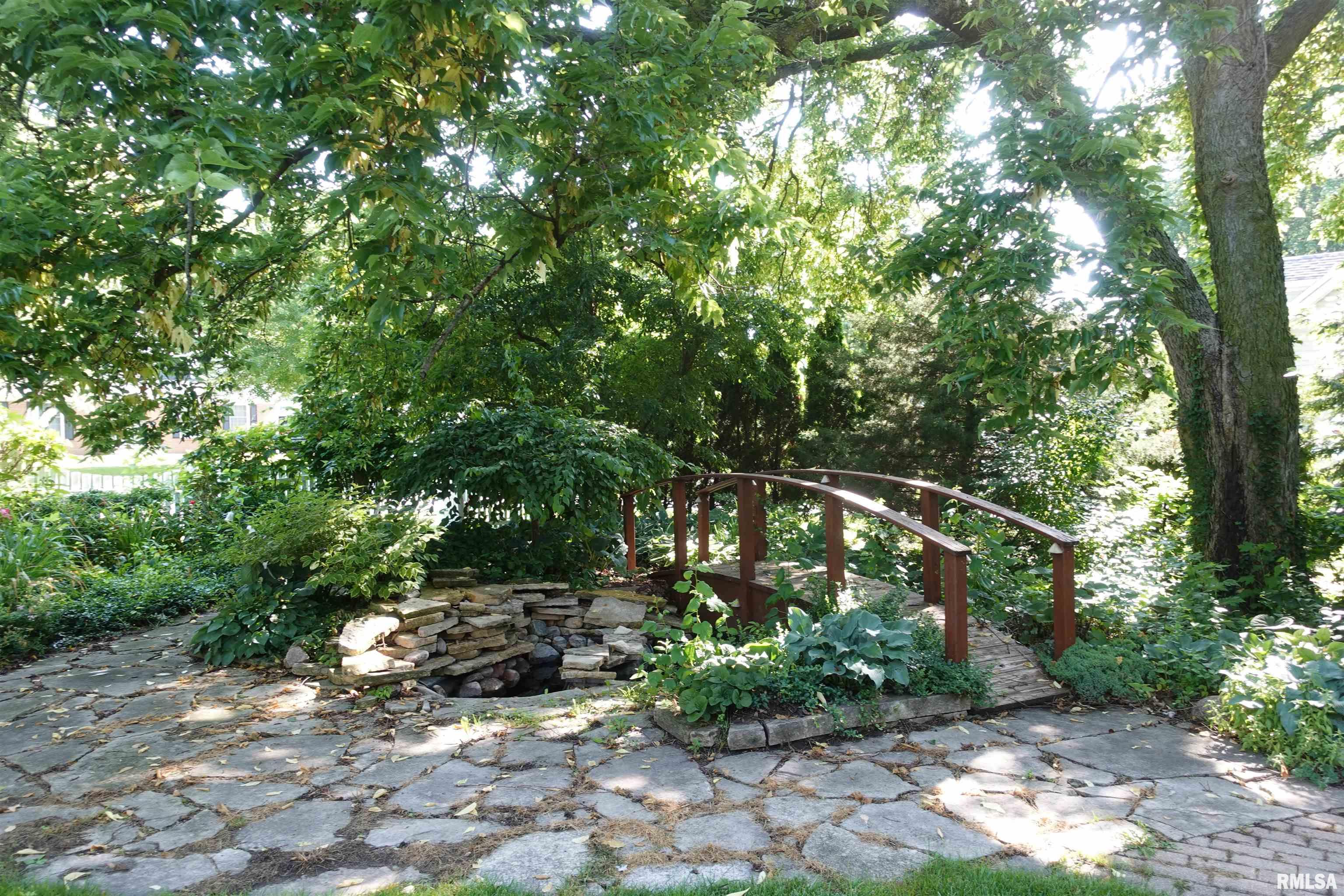 50 Hackberry Road Galesburg, IL 61401 - Photo 9 of 53