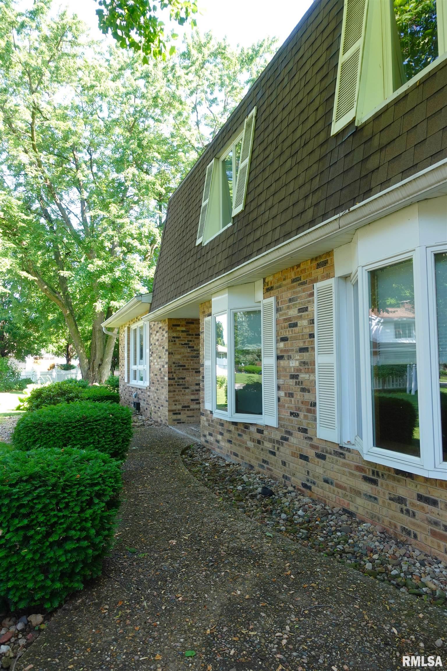 50 Hackberry Road Galesburg, IL 61401 - Photo 10 of 53