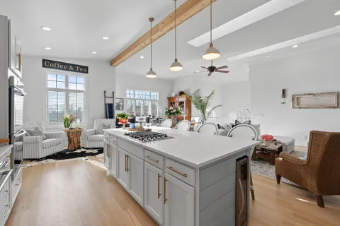 $1,029,900 | 1066 Edinborough Court, Geneva, WI 53147