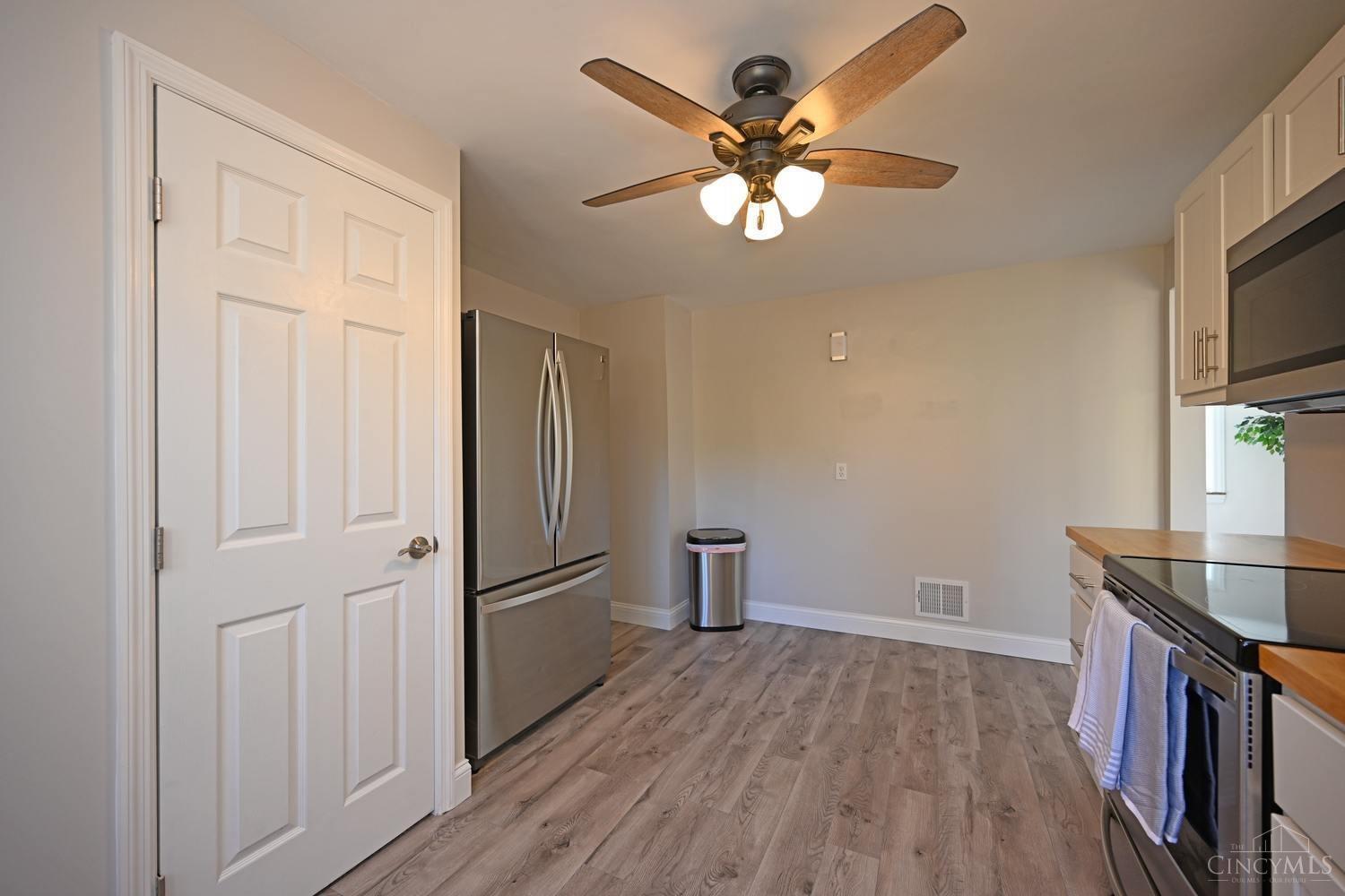 2954 North Bend Road Cincinnati, OH 45239 - Photo 16 of 42
