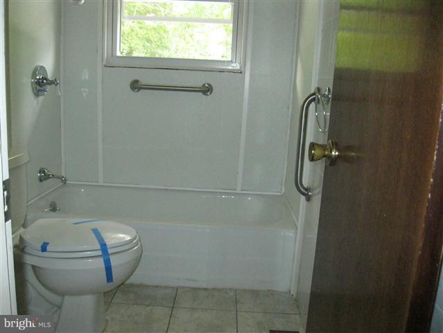 2524 Hanson Road Edgewood, MD 21040 - Photo 3 of 12 Bath